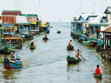 Private Day Tour: Cruise to Silk Island and Village Tour from Phnom Penh